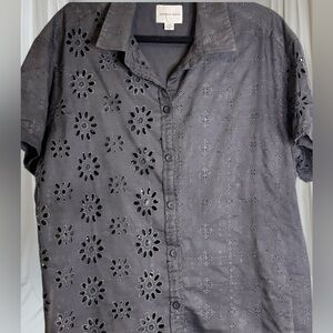 American Eagle Outfitters Dark Gray Eyelet Cut-Out Button up Short Sleeve Shirt